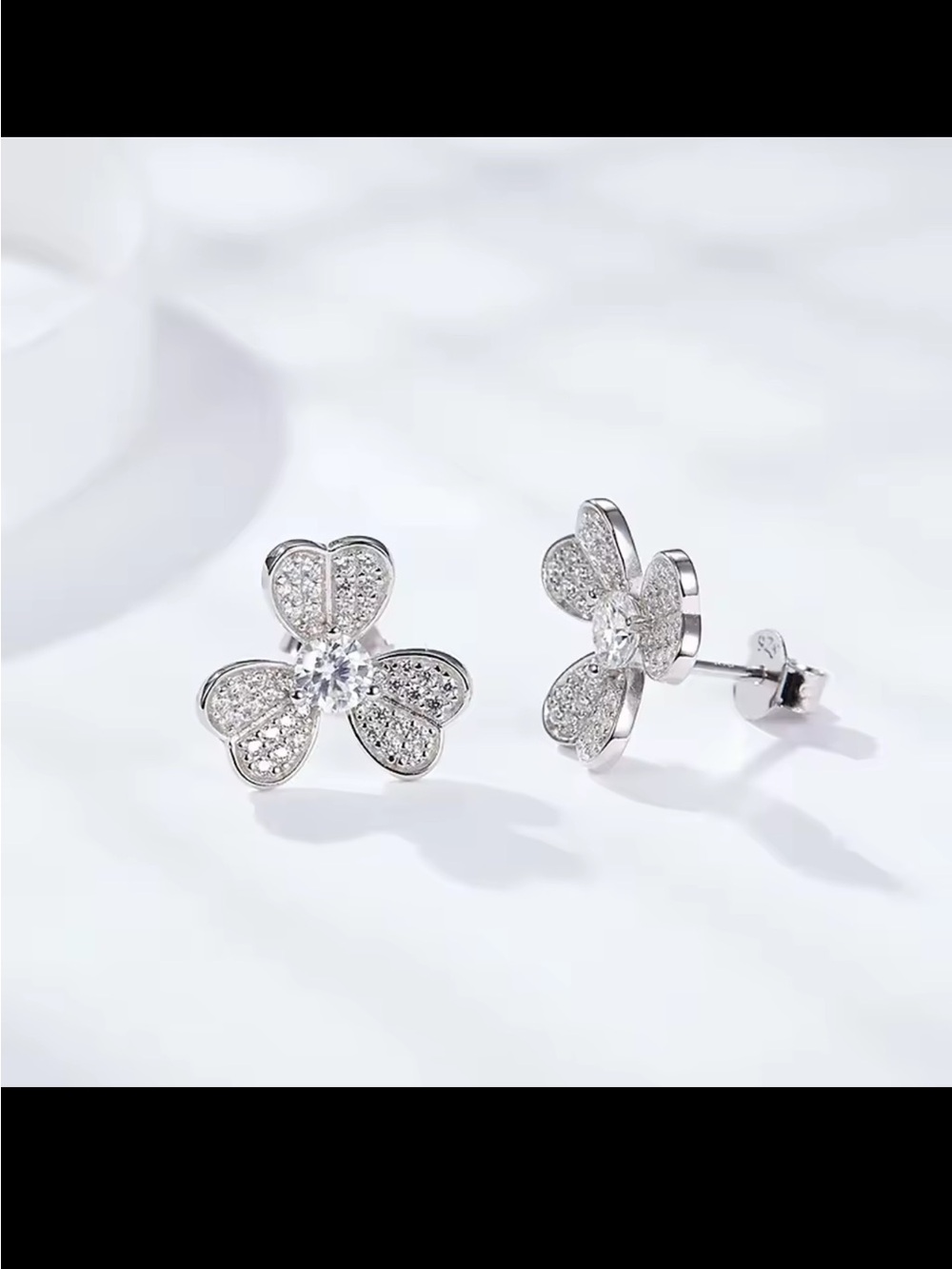 Sterling Silver Four-Leaf Clover Stud Earrings - Silver Moissanite